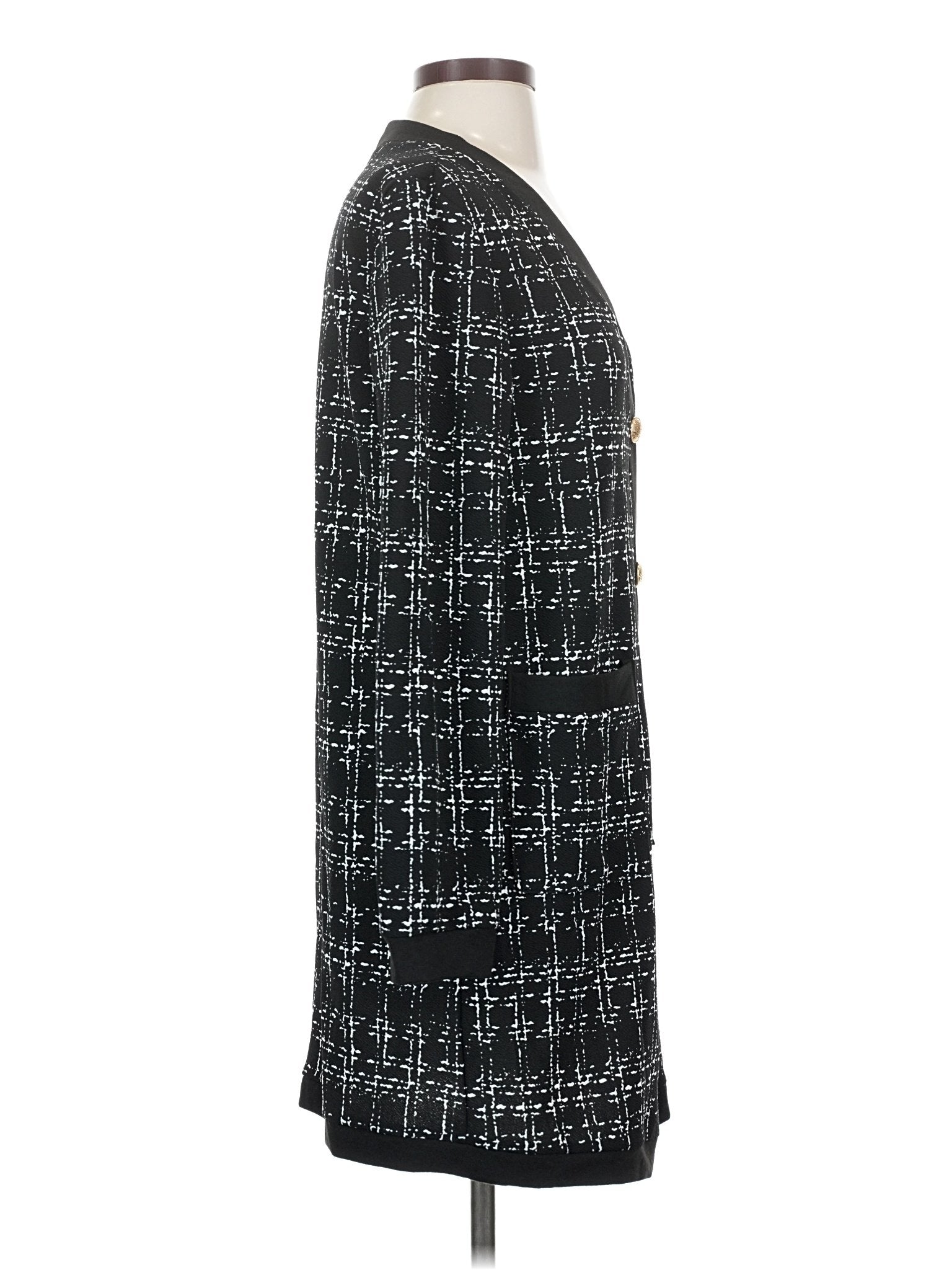 3 size - Sm (Estimated)